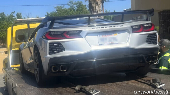 Two American Icons Compete, But Only One Navigates the Turn | Carscoops